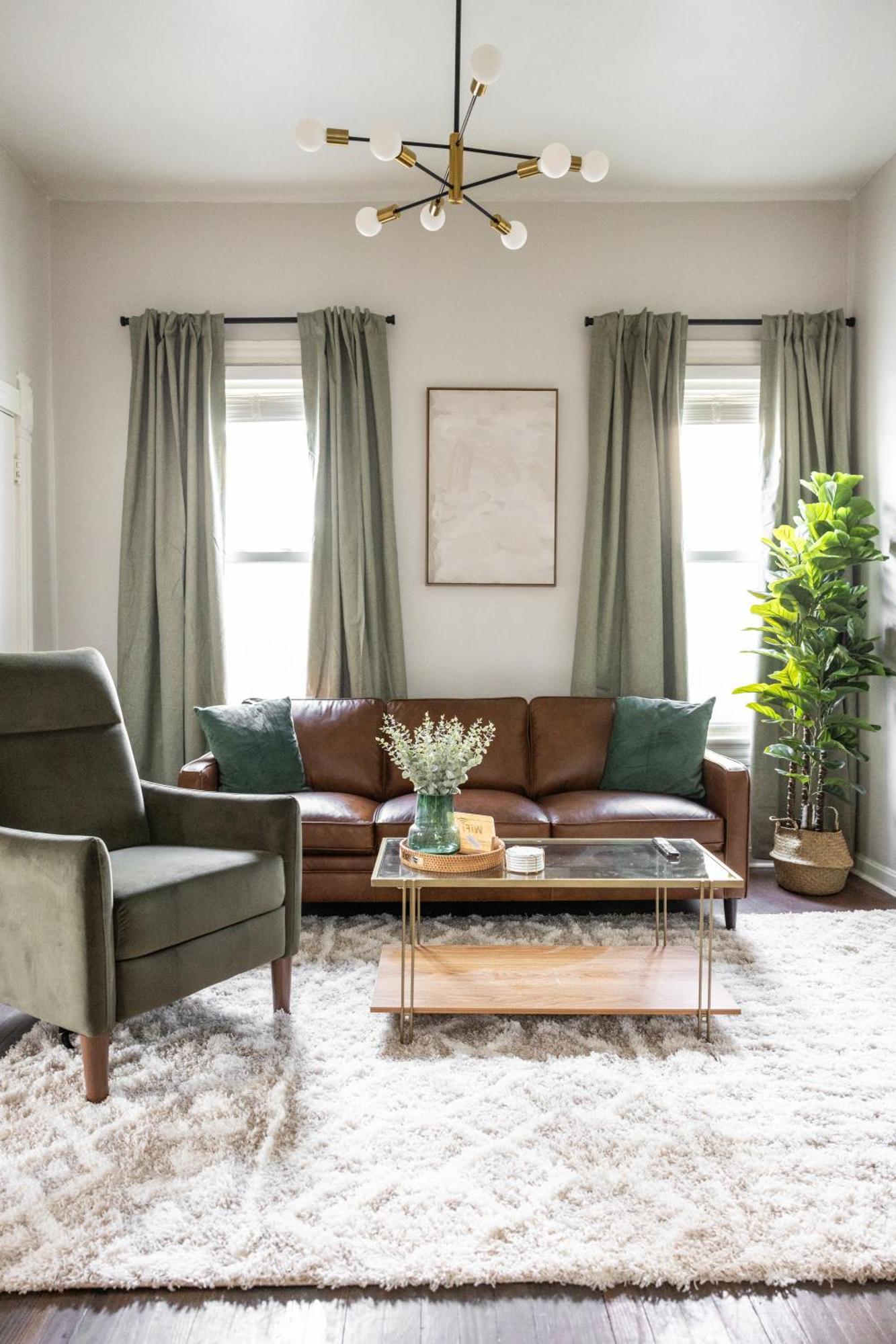 Mid-Century Modern Retreat In Little Italy Lejlighed Cleveland Eksteriør billede